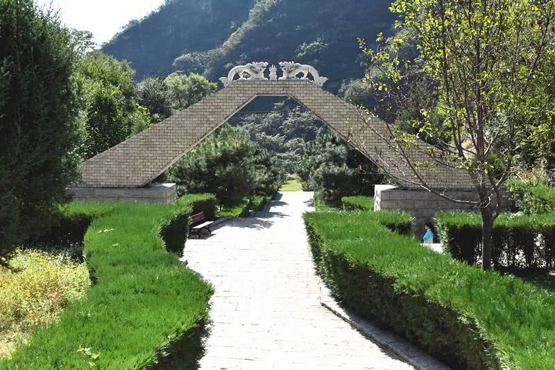 墓地哪里便宜，北京郊区的怎么样
